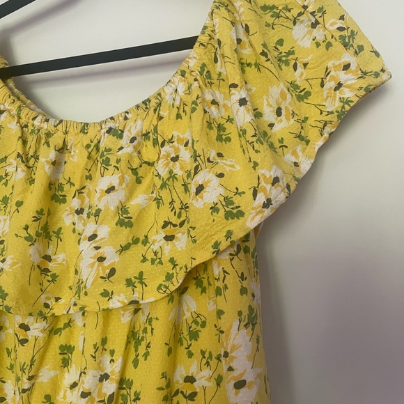 Vero Moda Yellow Floral Mini Dress - Picture 2 of 4